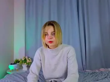charmaineterrill — GOAL:spank my little butt x5Hi everyone, im new here, please help me! #new  #blonde #cute #shy #18 [100 tokens remaining]