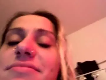 cherrykrack — Freechat on Chaturbate