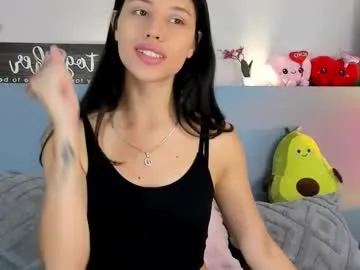 cheryelfox —  Your favorite cutie is online Every tip makes me shake - Multi Goal: DOMI PLAY + FINGERING PUSSY [448tk each Goal] #petite #anal #squirt #teen #smalltits