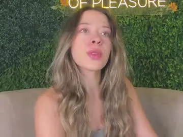 chloe_dee_ — Slide it deep into my throat Special Vibes 22-33-44-100 - Multi Goal: Deep moans while stroking your cock slow & dirty  [333 tokens left] #latina #young #blonde #blowjob #deepthroat