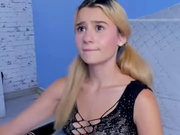 chloeelaurent — GOAL: Naked All [78 tokens remaining] Come to spend an incredible afternoon together ..  #skinny #18 #ride #cum # masturbation