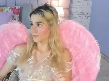 chloeelaurent — GOAL: Topless [6 tokens remaining] Come to spend an incredible afternoon together ..  #skinny #18 #ride #cum # masturbation
