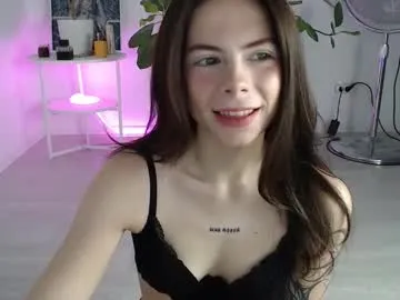 chloeesummerss — Hi! It's my first day! Support me Goal Is Suck dildo  with 28 remaining to goal! #new #shy #slim #teen #lovense