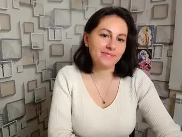 chloejill_ — Goal:   good morning #lovense #German #mature #milf #Bignipples - Next Goal: hot massage boobs