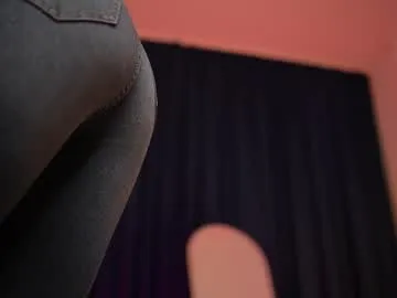 chloemin_ — love me, hold me, touch me. let me use you - make me wet with 66/77/88 make me cum with 169/269/369   #fit #pantyhose #natural #asian #feet