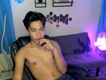 chris_hardfucker — PVT CUMSHOW!  #asian #cum #muscle #bigcock #young [5000 tokens remaining]