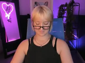 cinbellamy — GOAL: eye contact [89 tokens remaining]  control me with tips   bigass | bigboobs | armpits |  goth | dance | sph | wet lips #shy #blonde #nonude #20 #new