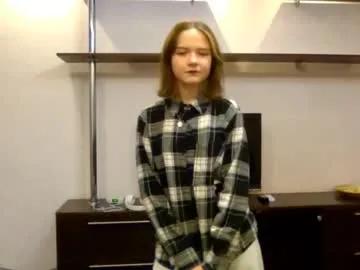 clementinaaures — GOAL: Lick my finger close to you Welcome to my room. My name is Anna! Let's have some fun  #18 #new #teen #young #shy [14 tokens remaining]