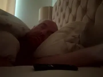 cockhunter999 — Freechat on Chaturbate