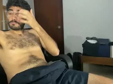 cogito3rgocum — hi!!! jerk off me #c2c #bigcock #bush #hairy #hung [100 tokens remaining]