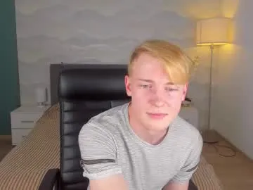 cole_gold — Cum show [2000 tokens left] #twink #muscle #cut #bigdick #new