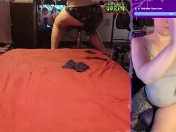 creepycrawlyqueen — Freechat on Chaturbate