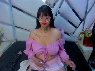 cristal_bobs — hey  love welcome  #bigboobs #bigass #curvy #latina