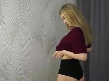 cum_dynasty — Goal: blow a kiss <3   My name is Naomi,   I'm #new here, i have #bigboobs and im very #shy #18 #petite [6 tokens remaining]