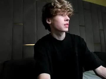 curlytwinkboy — GOAL: Naked 5 mins [375 tokens remaining] Welcum to my world <3  #c2c #gay #bigcock #18 #twink