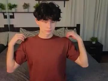 Chaturbate cute_mikex is Group cute_mikex — Cute_mikex's room #18 #twink #new #cute #naked