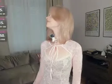 cutebrutality — hello and welcome ^.^ heh! I'm Alice, let's make my first time unforgettable #new #shy #18 #blonde #teen [9 tokens remaining]