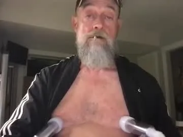 cxcdn — Cxcdn's room #beard #bear #daddy #nipples #smoking PMs 10