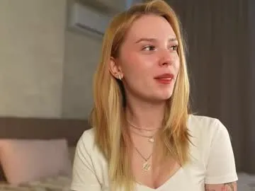 cyberheart_ — welcome PVT OPEN // GOAL: Squeeze boobs [43 tokens left] #natural #teen #redhead #skinny #shy