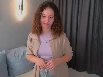 cynthia_myers — GOAL: Touching yourself + eye contact [70 tokens remaining] Welcome to my room! #teen #bigboobs #18 #shy #new