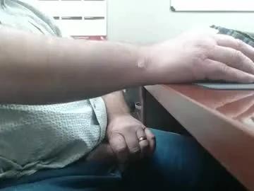 daddy7194 — COCK OUT! [50 tokens remaining]