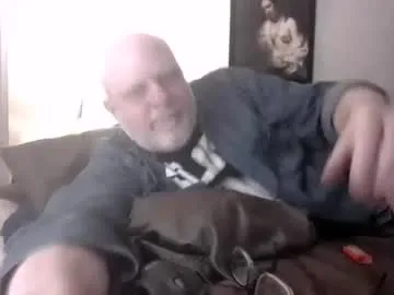 daddyjason68 — Needing a submissive toy!