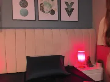 daimondpink — GOAL: SHOW CUM  [239 tokens remaining] enjoy with me when u make me cum baby  #trans #bigcock #bigass #fuckmachine #latina