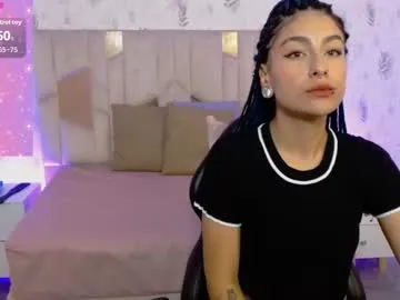 dakota_tay1 — GOAL:  finger  in pussy [48 tokens remaining] keep your vibes high don't let my pussy dry - squirt in your face #18 #latina #teen #skinny #natural