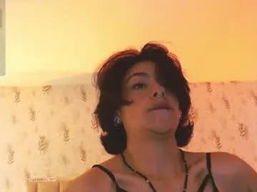 dakota_tay1 — GOAL:  finger  in pussy [69 tokens remaining] keep your vibes high don't let my pussy dry - squirt in your face #daddy #latina #pantyhose #skinny #deepthroat