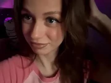 dakotabagaoisan — Goal: play with my shirt and show you more of my skin- My name is Carrie and I'm #18 year old and i am #shy #new #young girl with #skinny figure and it's my first day here [0 tokens remaining]