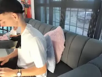 danny_and_lara — GOAL: SHOW SQUIRT LARA [235 tokens remaining] Welcome to my room! #cum #young #latina #deepthroat #squirt