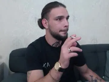 danyelcarter — tshirt off [50 tokens left] #bigcock #cum #tattoo #smoke #feet