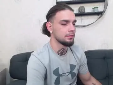 danyelcarter — tshirt off [10 tokens left] #bigcock #cum #tattoo #smoke #feet