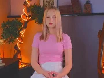 darceyheyd — Goal: Look at you close to cam? :) Hello guys im Kami and im #new #shy model on CB lets meet in my first day #skinny #blonde #18 [15 tokens remaining]