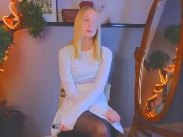 darceyheyd — Goal: Dance for you? :) Hello guys im Kami and im #new #shy model on CB lets meet in my first day #skinny #blonde #18 [20 tokens remaining]