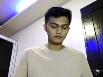 dark_angel69x — I'm back #asian #bigcock #twink #18 #cute [1000 tokens remaining]