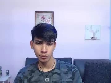 david_925_ — GOAL: Get naked, sensual striptease [55 tokens remaining] WelCUM guys!Tip menu is active /tipmenu to see it #latino #bbc #feet #bigdick #18