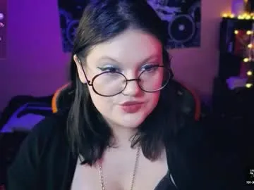 de_v1l — are u miss to prey! i dont hear ur wish // GOAL: Snap finger game [55 tokens left] // EPIC GOAL: Declare the hunt [5477 tokens left] #femdom #strapon #bigboobs #bbw #findom