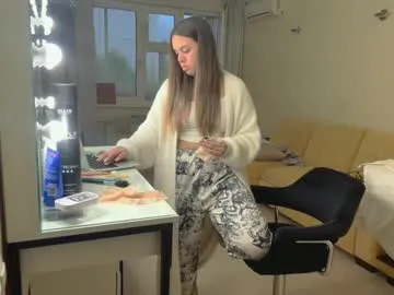 delphiaconry — Spin around, show my outfit #shy #teen #cute #new #18 [25 tokens remaining]