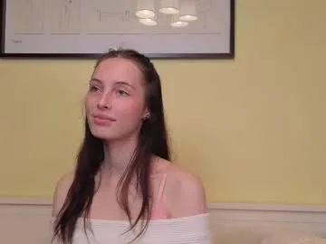 denniseforline — Hello Chatrubate !!! Welcome to the room!!:For a good start #new #18 #shy #teen #skinny [66 tokens remaining]