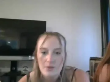 diamondj2104 — suck my titties  [236 tokens remaining]