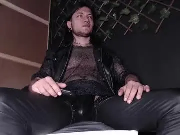dicaprioo_ — GOAL: show cock [65 tokens remaining] your master is here #master #humiliation #leather #sph #bigcock