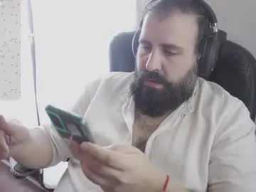 dicristalino — GOAL: make me cum! #chuby #beard #big #hard #pvt #cum lovense in, shake my ass! #chubby #hairy #bear #beard #latin #PVT [333 tokens remaining]