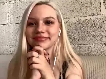 donnettakeblish — Play with my hairs , Hi im Stella #new #blonde #shy #teen #18 [8 tokens remaining]