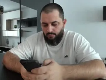 dravenpeak — Alpha King Vibes -- #master #alpha #hairy #uncut #feet [600 tokens remaining]