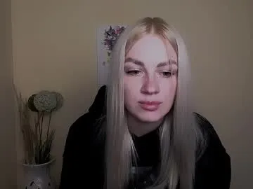 dream_dolly_ — #new #nonude #cute #shy #natural [1887 tokens remaining]