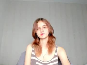 dreamy_pollyyy — Away on Chaturbate