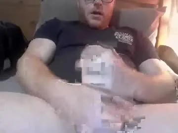 drowenhunt91 — lets cum together c2c free for legit people #bigdick #bigballs #bigload #c2c