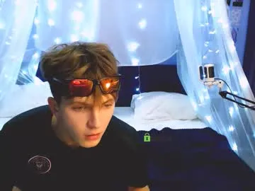 dylan_bold — GOAL: show ass [175 tokens remaining] Welcome to my room! #bigcock #shy #gay #sph #18