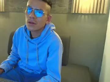 dylan_scott21 — ALL NAKED / #bigcock #new #daddy #cum #masturbate [77 tokens remaining]